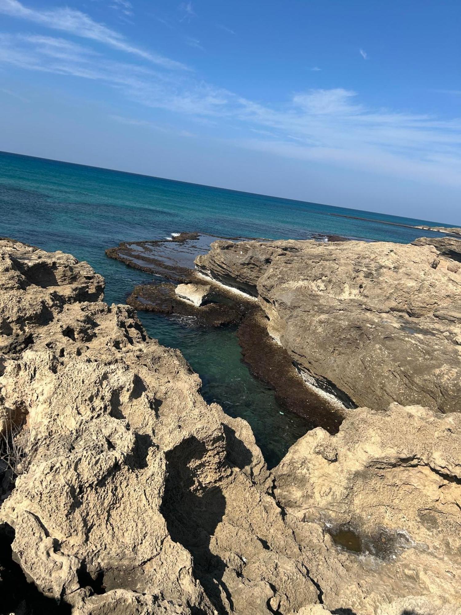 The Turquoise Suite On The Sea Trail, Atlit Extérieur photo